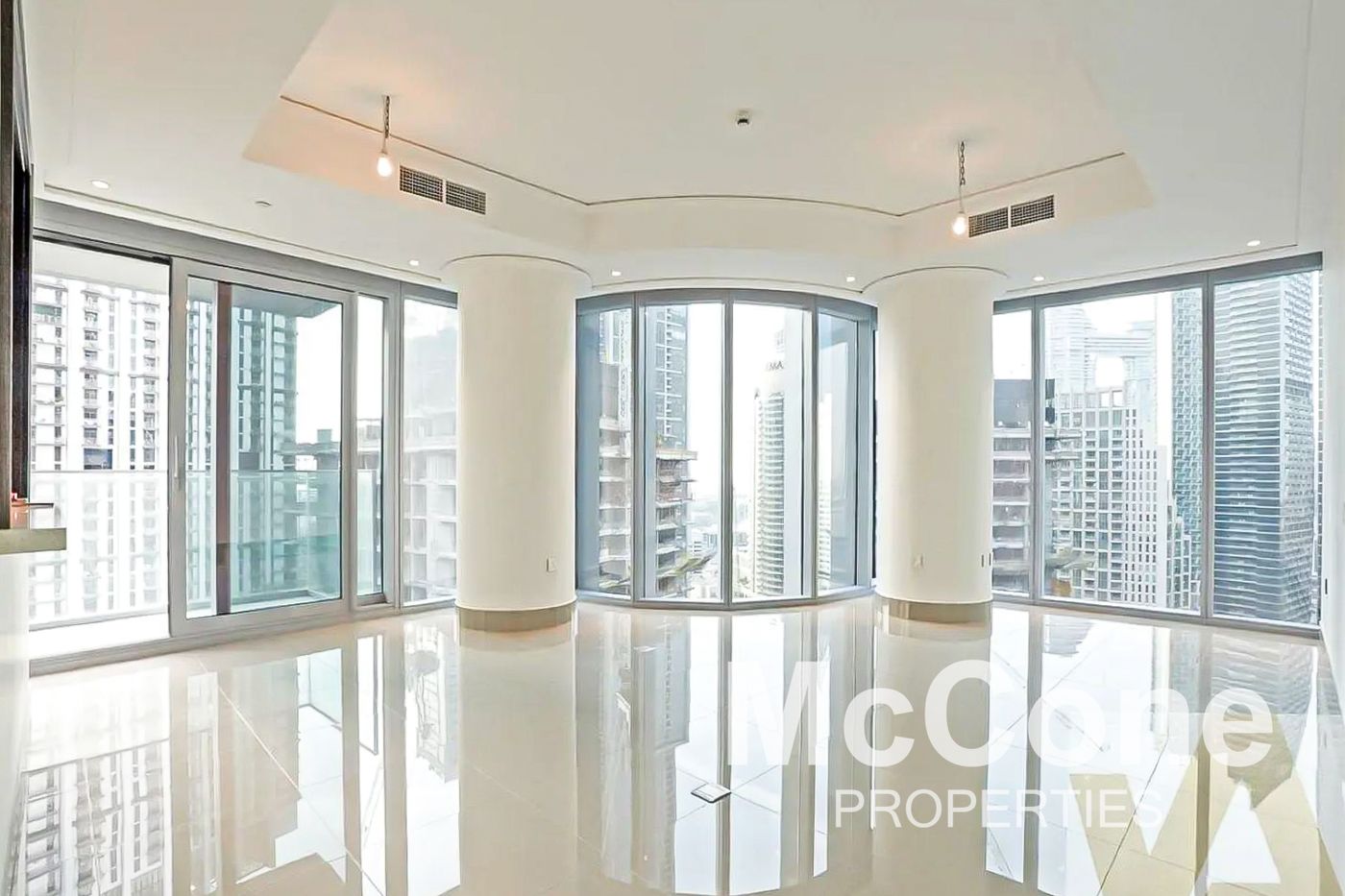 Spacious Layout | Vacant | 01 Series