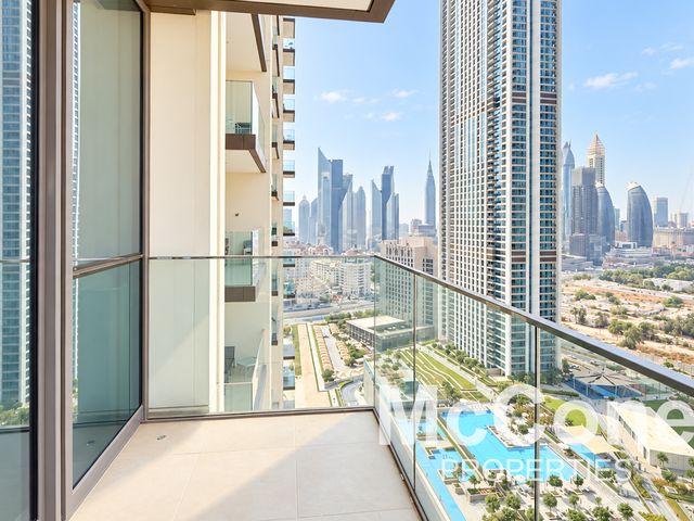 High Floor | Spacious | Downtown Views