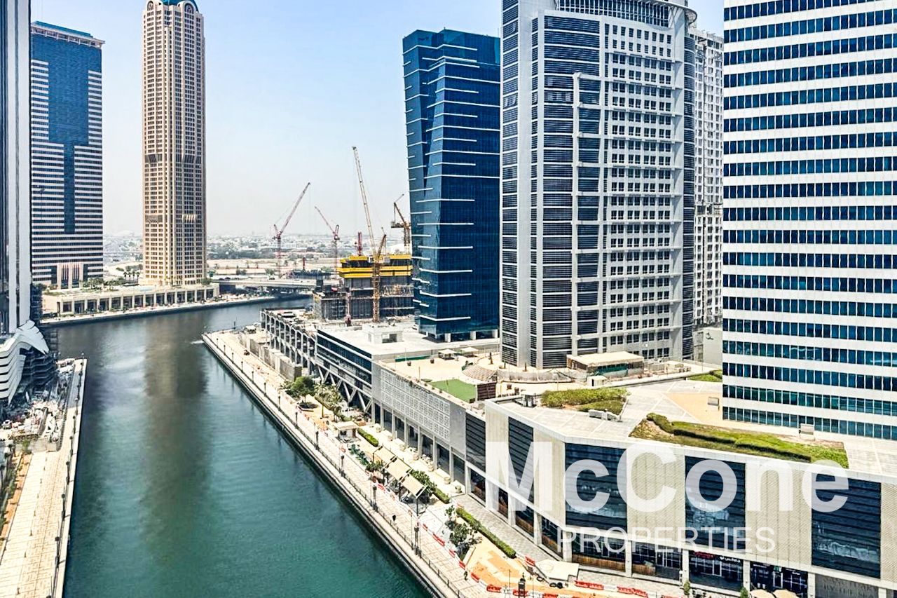 Canal View | Top Floor | Available Mid October
