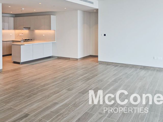 Community View | Modern | Spacious