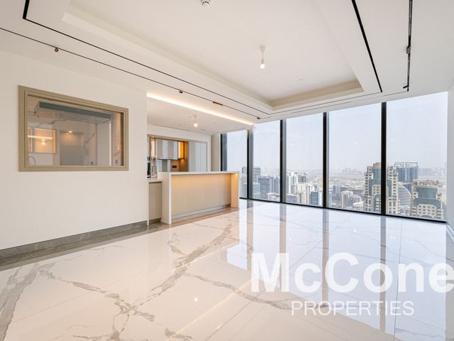 Luxury Penthouse | High Floor | Palm View Access