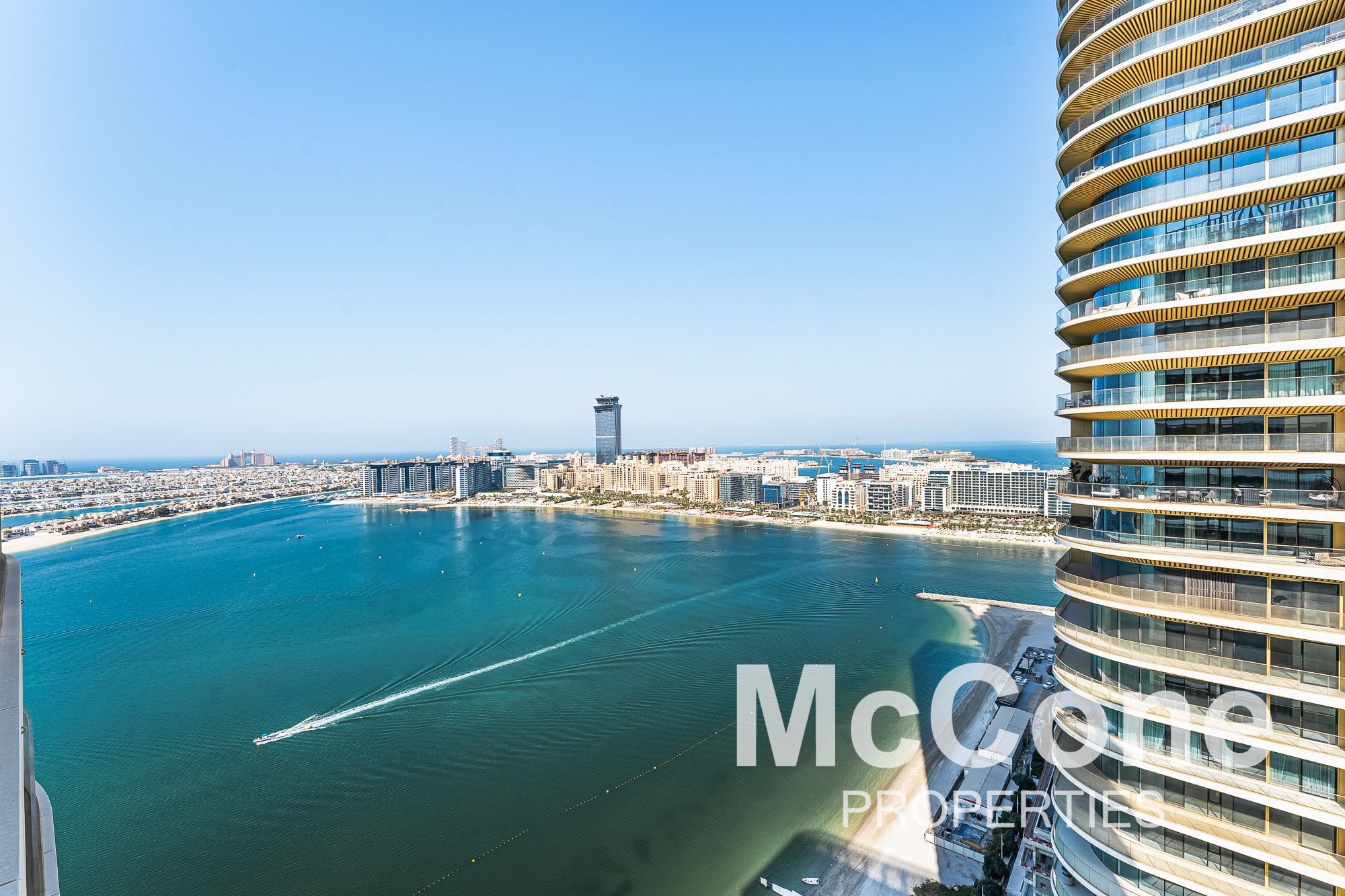 Luxurious | Palm View | Fully Upgraded