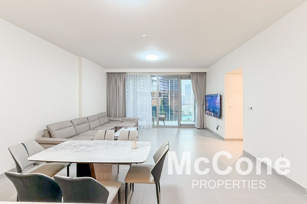 Mid Floor | Vacant | Exclusive
