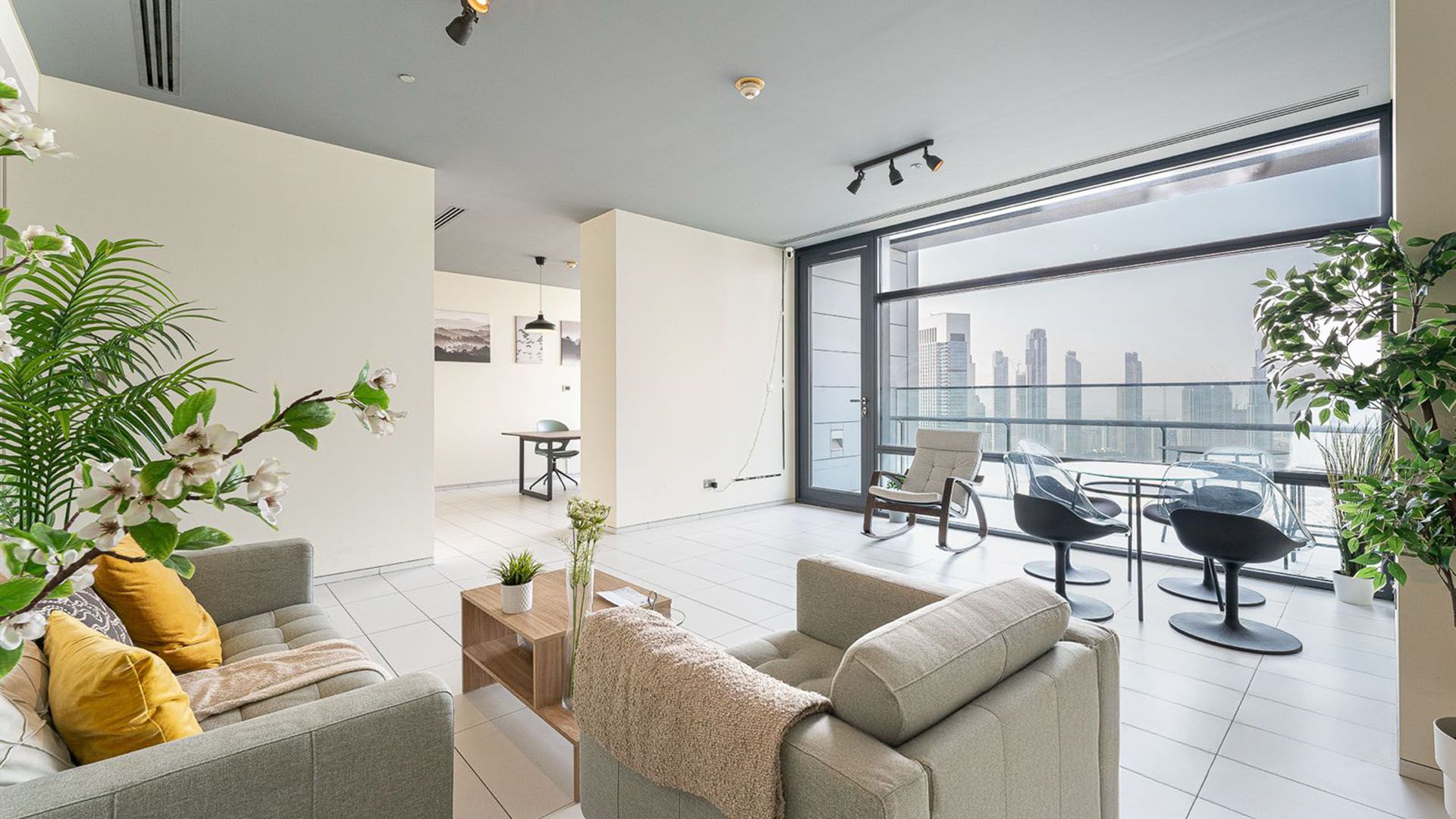 Exceptional apartment in DIFC with Burj and Sea view