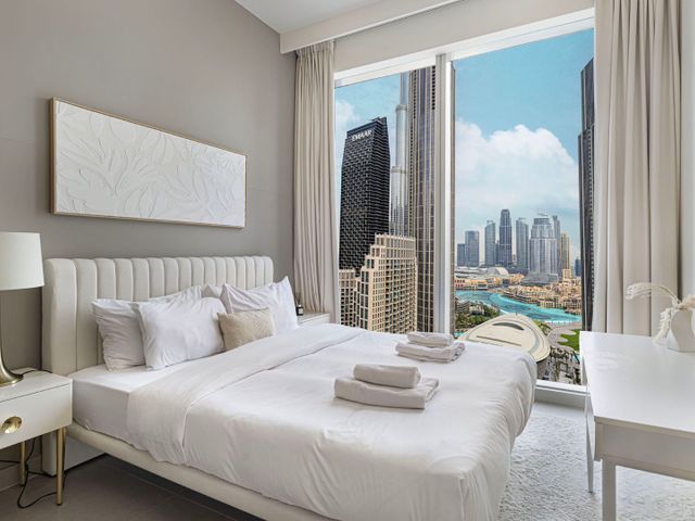 Upgraded apartment in Downtown with spectacular view