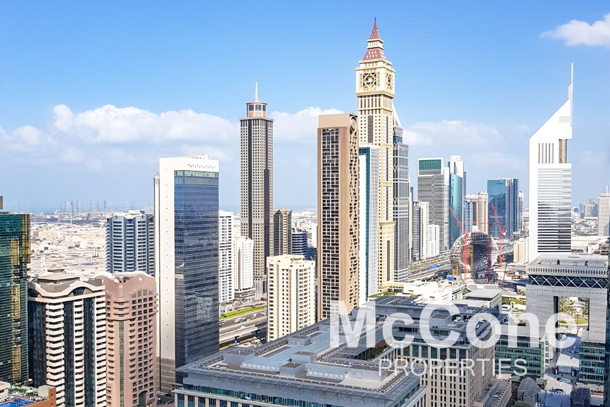 Under Offer | High Floor | + Maid
