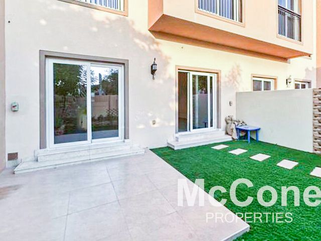 Single Row | Landscaped | Upgraded | Park Backing