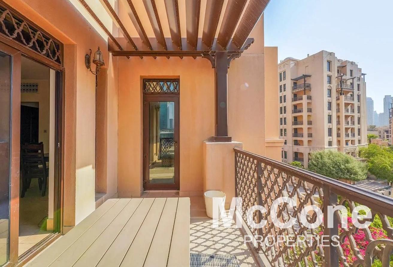 Huge Layout | Vacant | Large Balcony