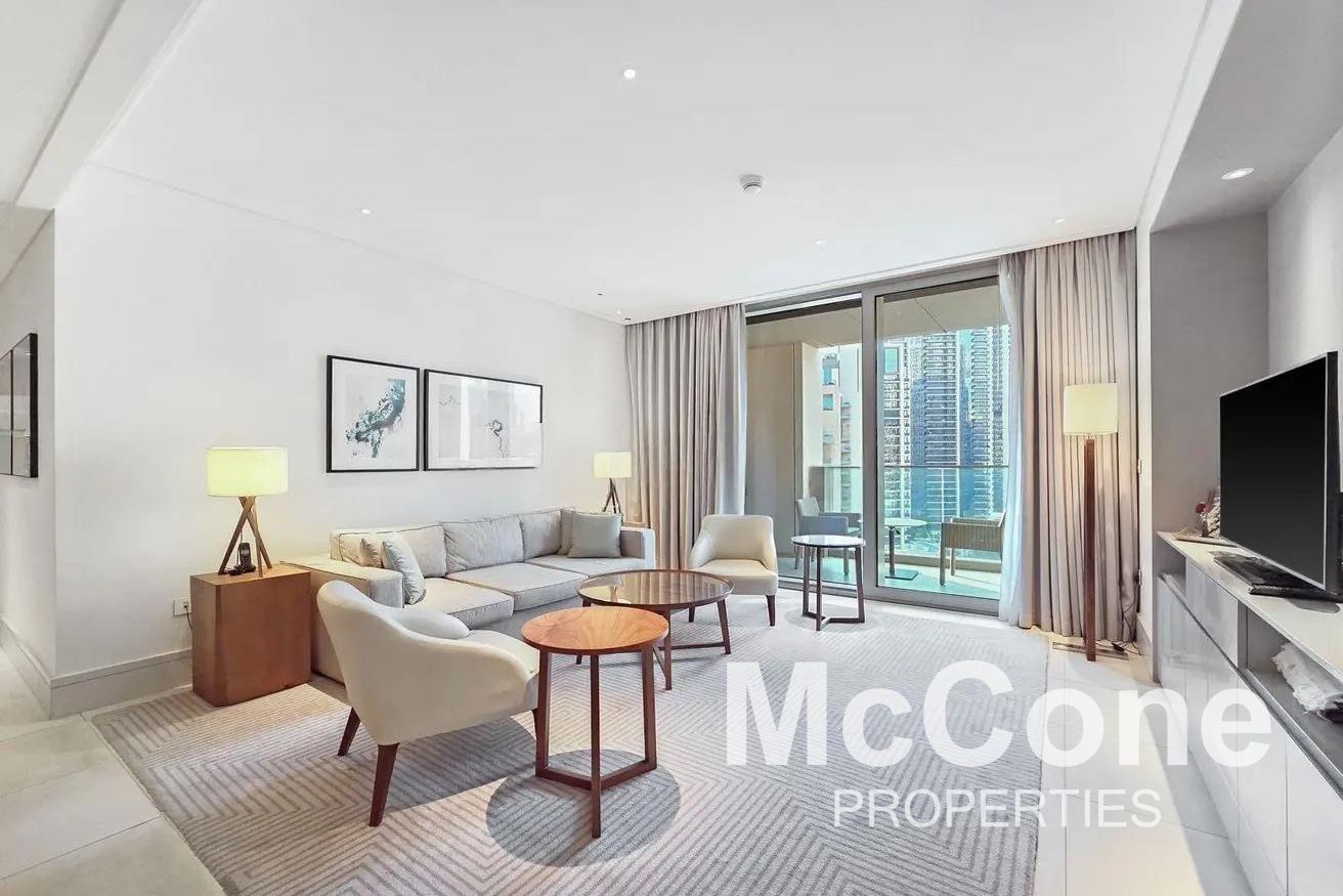 Luxury Apartment | Boulevard View | Spacious