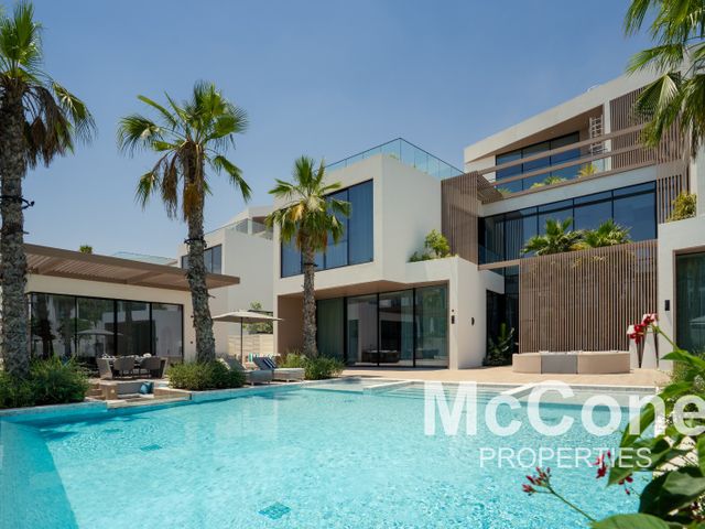 Luxury Dreamy Oasis | Lush | Private Mansion