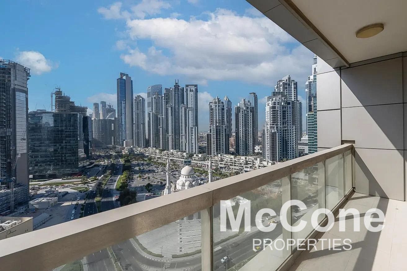 High Floor | Large Layout | Vacant