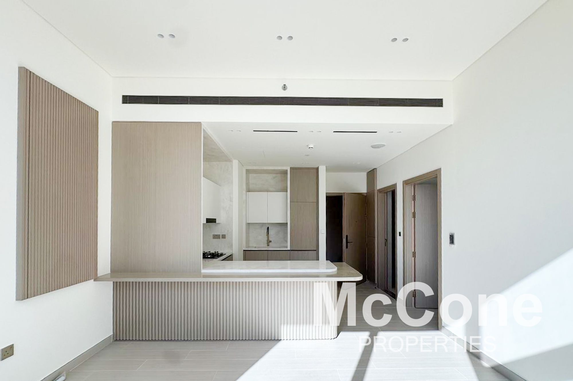 Vacant | Private Pool | High Floor