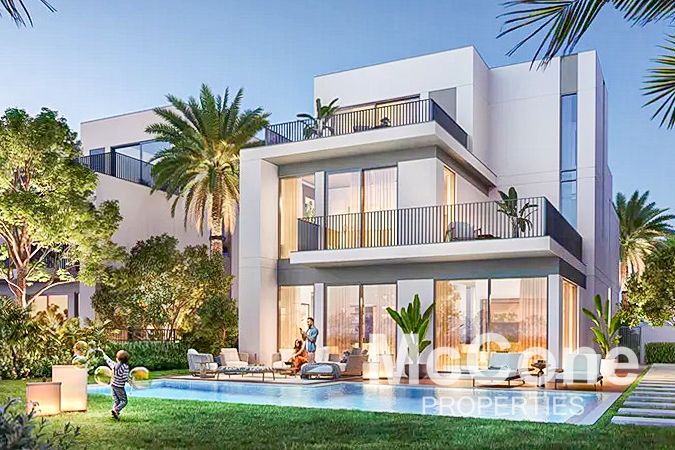 Luxurious | Golf Frontage Villa | Open to Offers