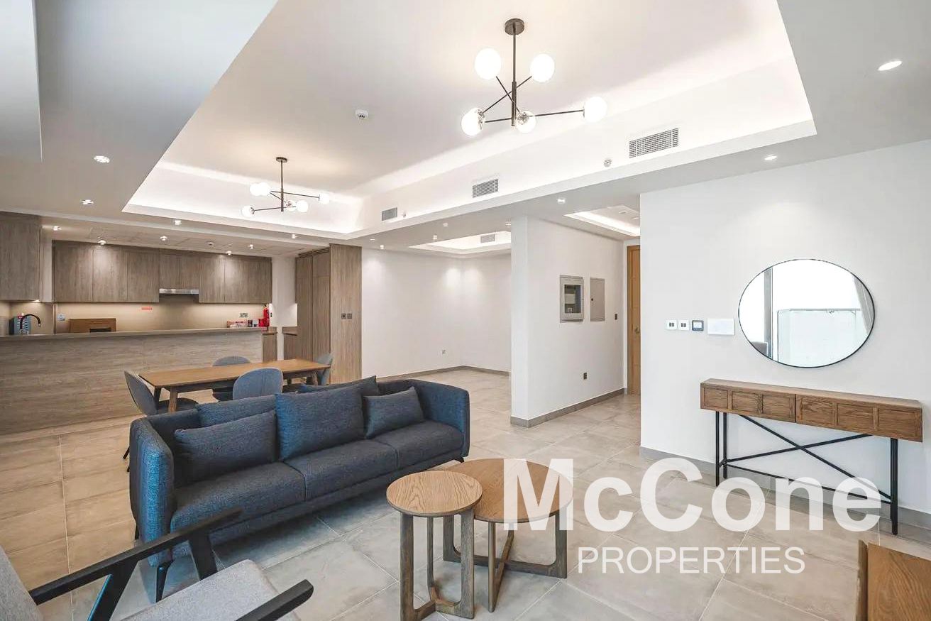 Vacant | Fully Furnished |  Plus Study