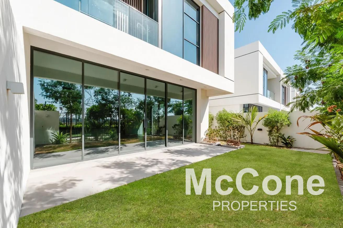Single Row | Semi Detached | Motivated Seller