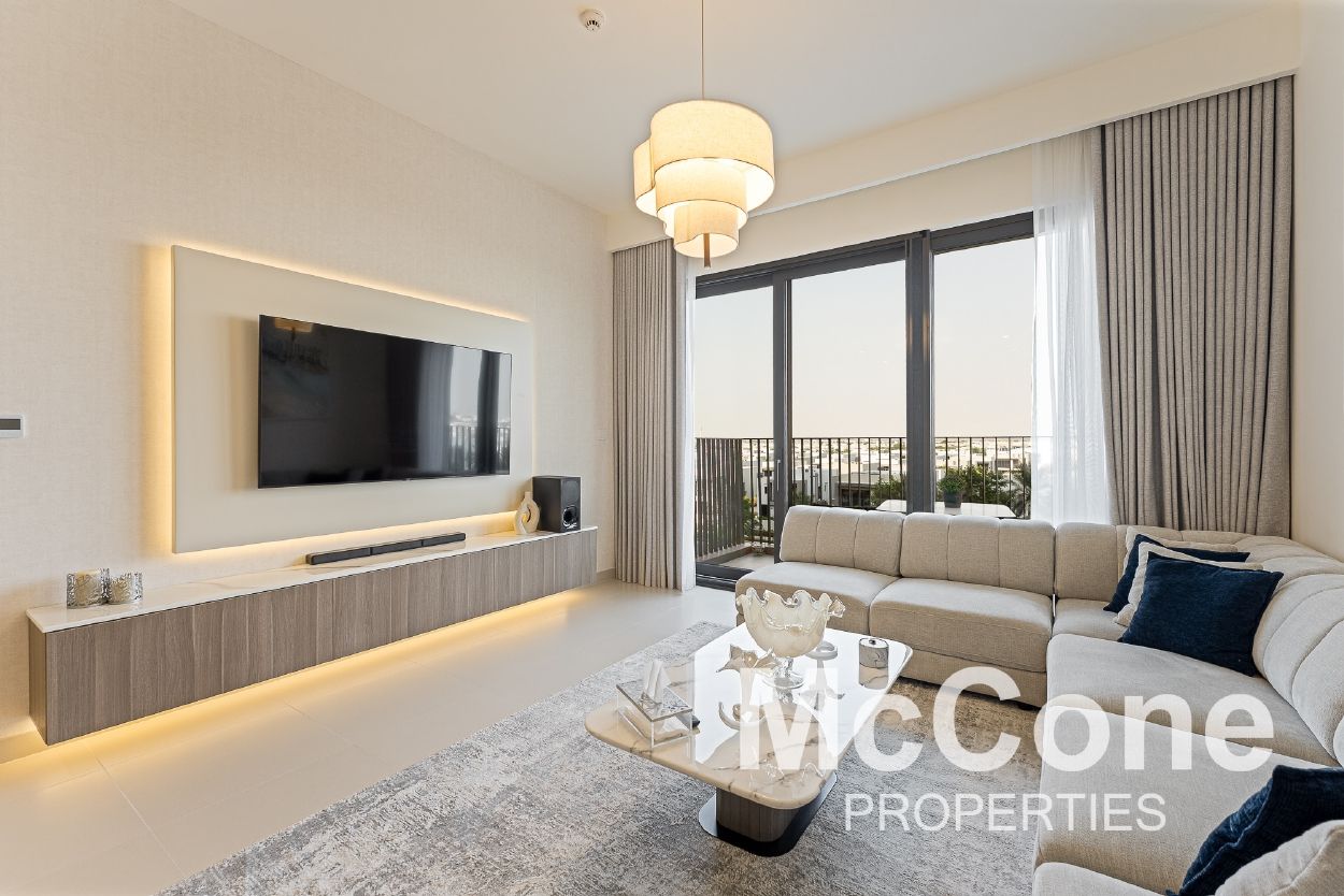 Villa View | Upgraded | Brand New