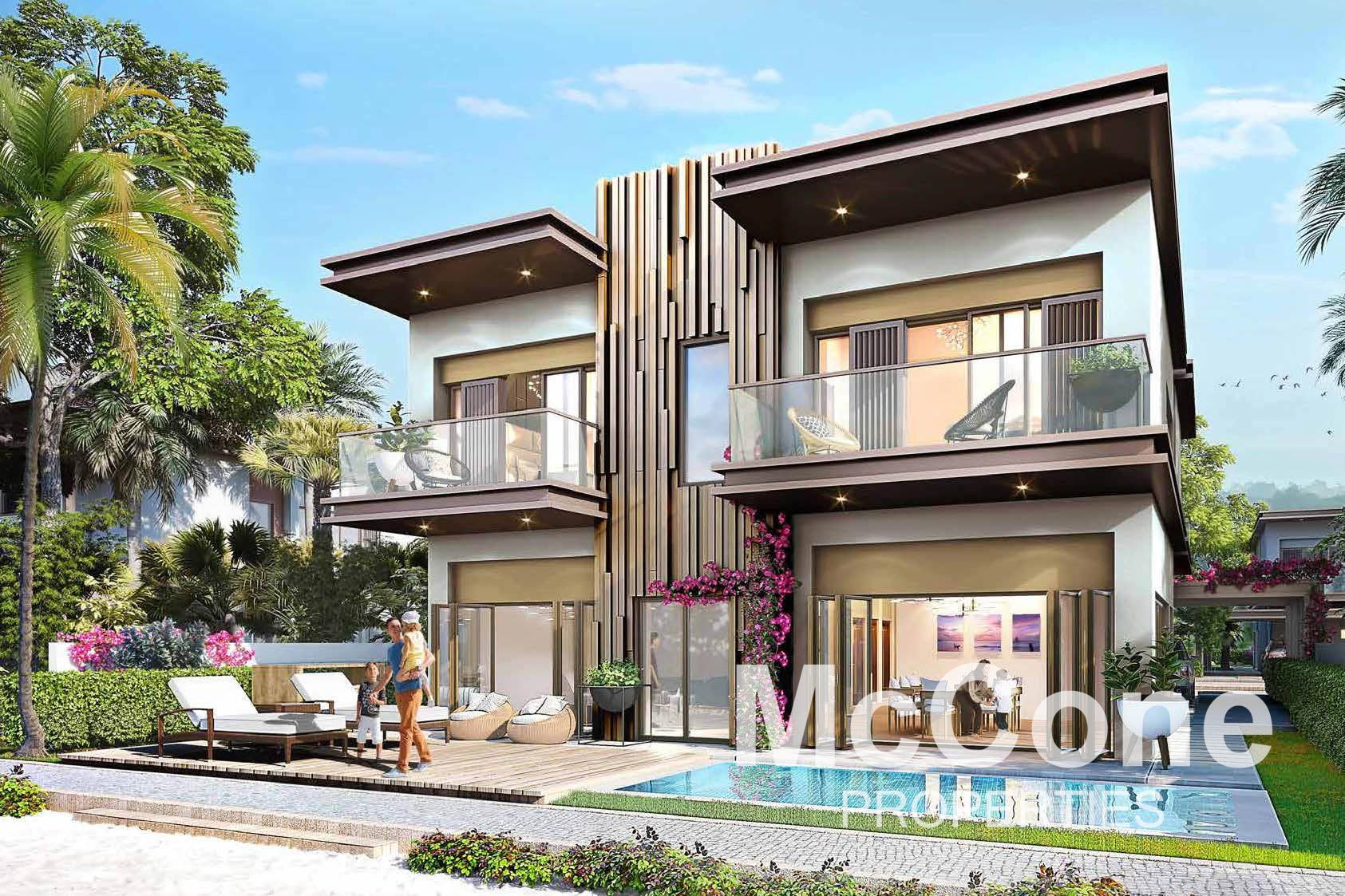 Single Row | Spacious | Close to Lagoon