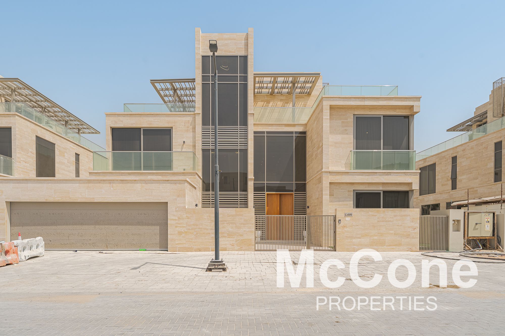 Greenbelt Backing | Independent | Luxury Living
