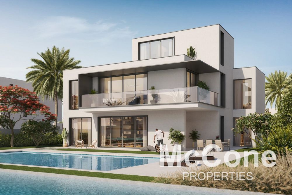 Largest 4 Bed | On Lagoon | PP