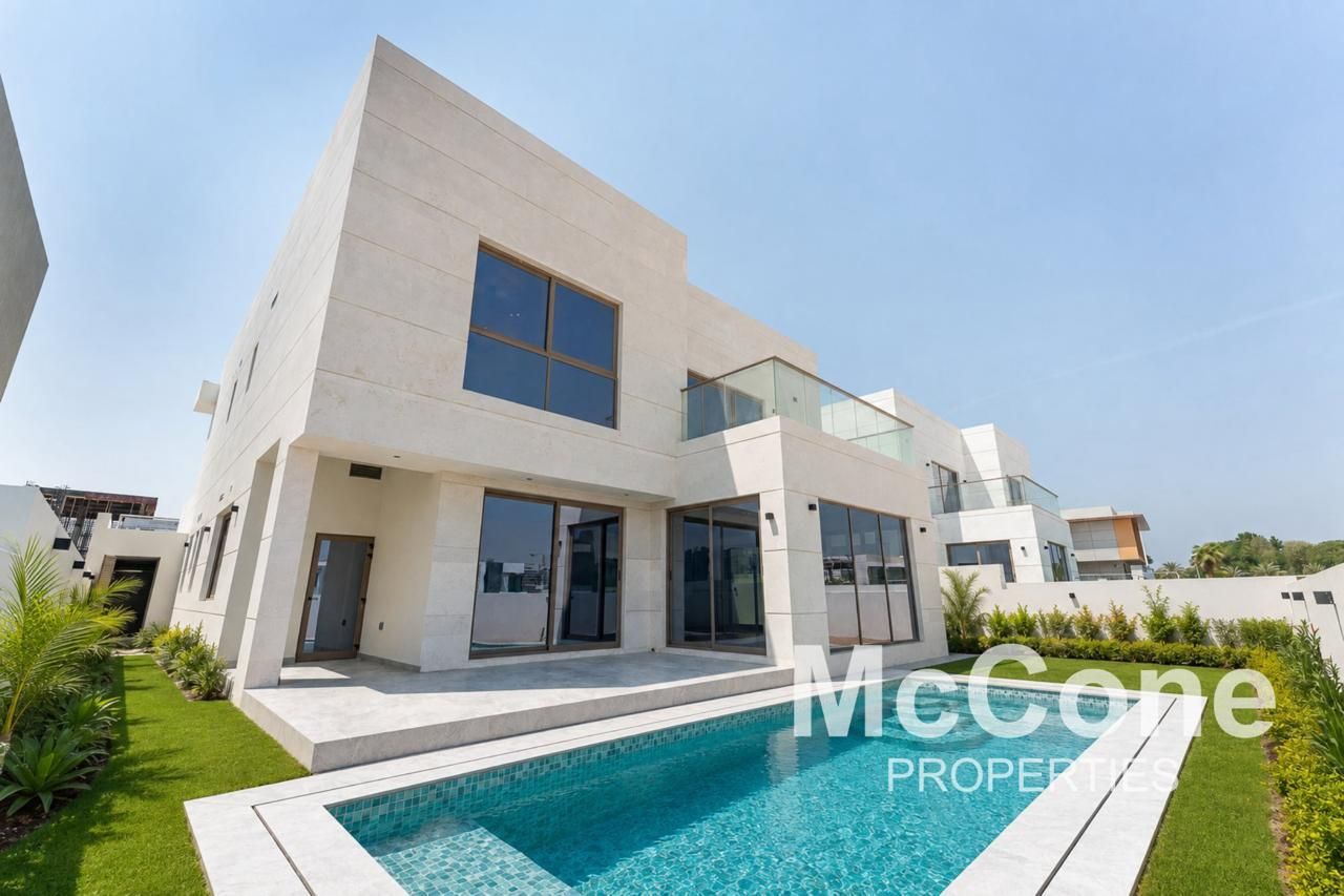 Luxury | Custom Build | Elevated | Private Pool