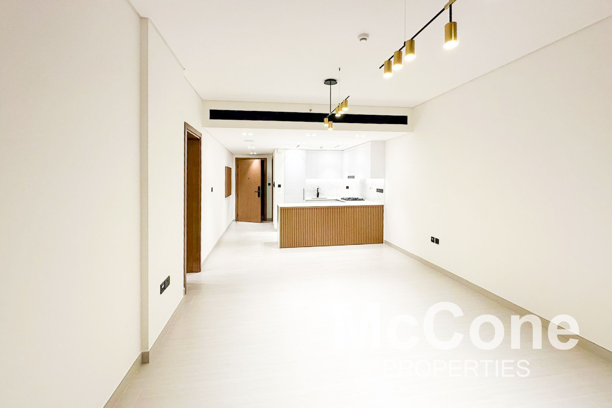 Vacant | Brand New | Smart Home