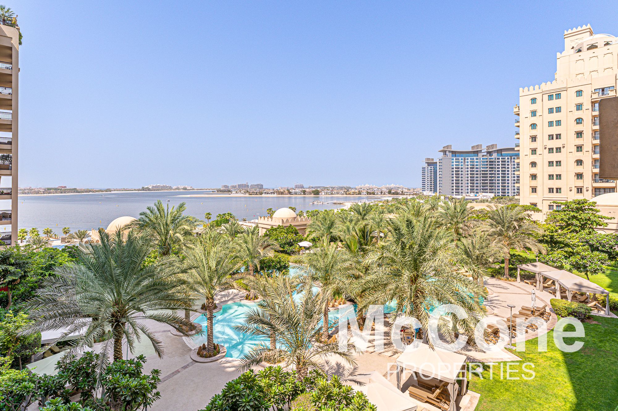 Sea View | Vacant on Transfer | 2 Parking