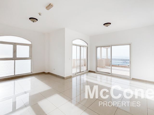 Full Sea and Casino View | Penthouse | Maids Room